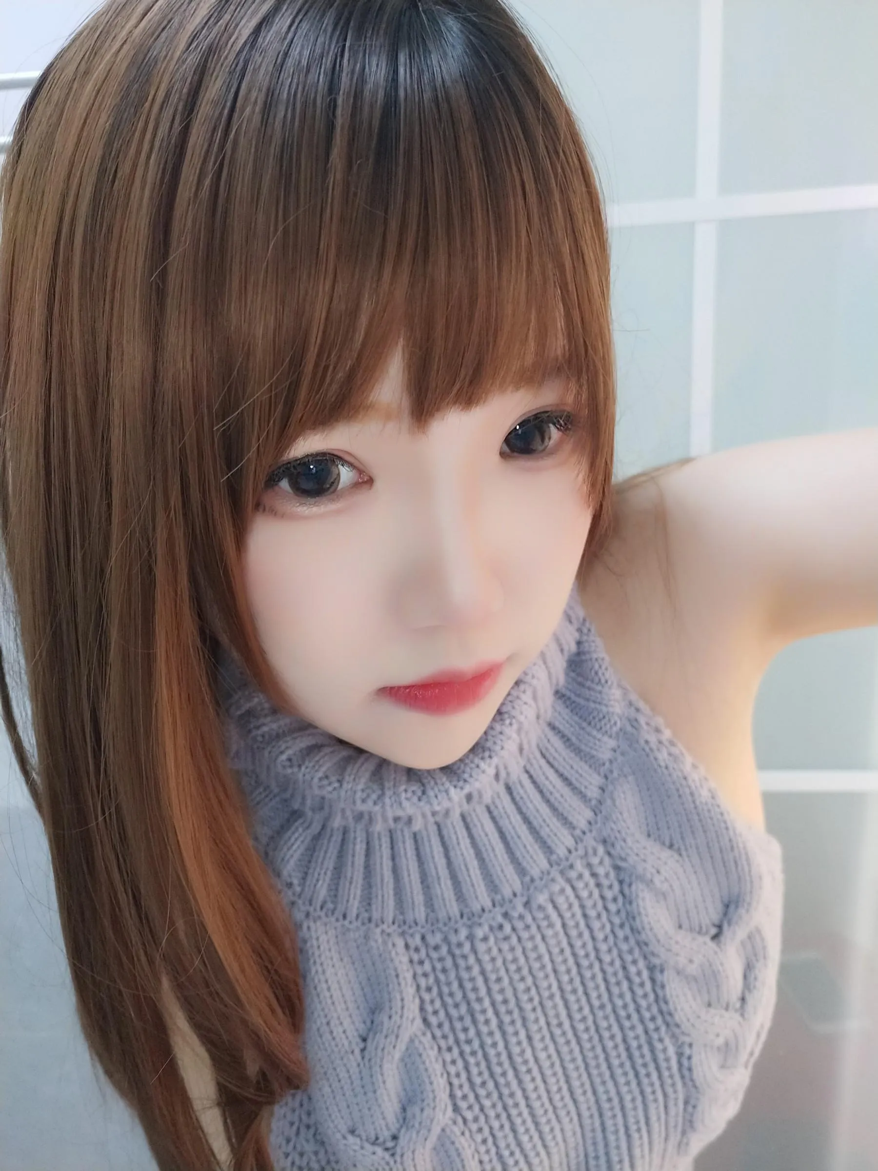 雪晴Astra – 自撮Vol.23 黑丝漏背毛衣[23] [42P]插图5